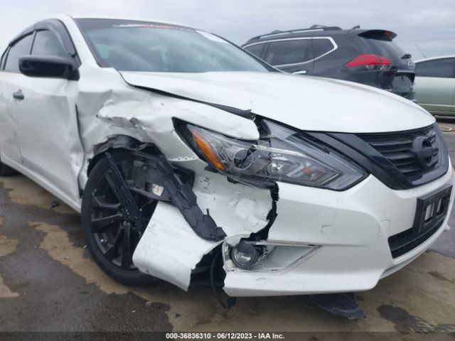 1N4AL3AP8JC218914 Nissan Altima 2.5 Sr