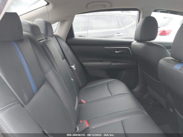 1N4AL3AP8JC218914 Nissan Altima 2.5 Sr