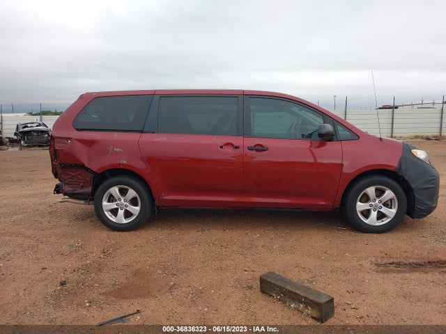 2012 TOYOTA SIENNA VIN: 5TDKA3DC1CS011618