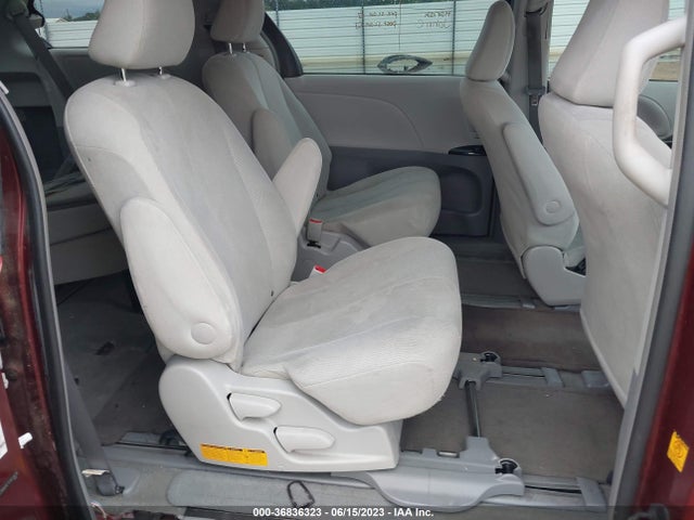 2012 TOYOTA SIENNA VIN: 5TDKA3DC1CS011618