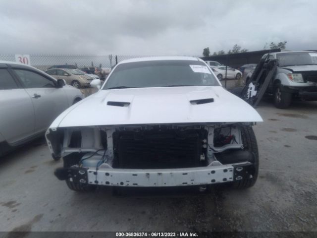 2C3CDZAG9HH503023 Dodge Challenger Sxt