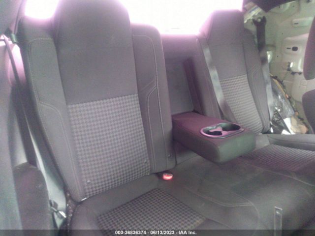 2C3CDZAG9HH503023 Dodge Challenger Sxt
