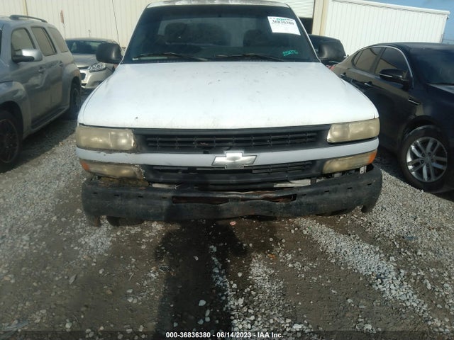 2001 CHEVROLET SILVERADO 1500 VIN: 1GCEC14W21Z182976