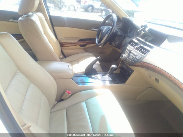 2010 HONDA ACCORD SDN EX-L VIN: 1HGCP2F89AA001579