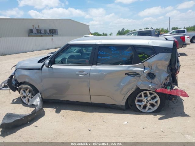 KNDJ23AU2N7815574 KIA SOUL LX