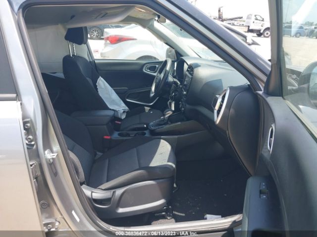 KNDJ23AU2N7815574 KIA SOUL LX