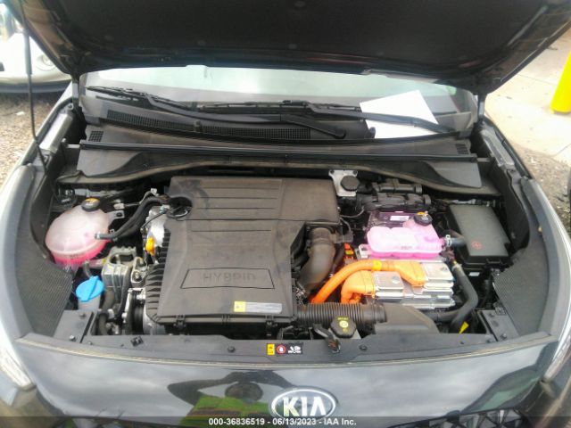 KNDCB3LC2L5448469 KIA NIRO LX