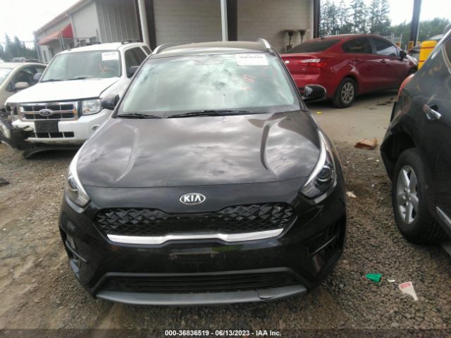 KNDCB3LC2L5448469 KIA NIRO LX