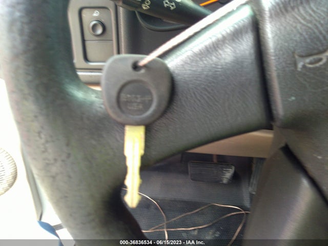 2003 CHEVROLET SILVERADO 1500 WORK TRUCK VIN: 1GCEC14X33Z111877