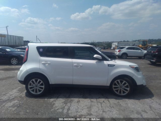 KNDJP3A58H7498575 KIA SOUL +