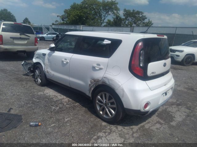 KNDJP3A58H7498575 KIA SOUL +