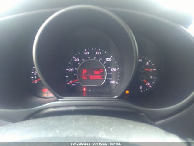 KNDJP3A58H7498575 KIA SOUL +