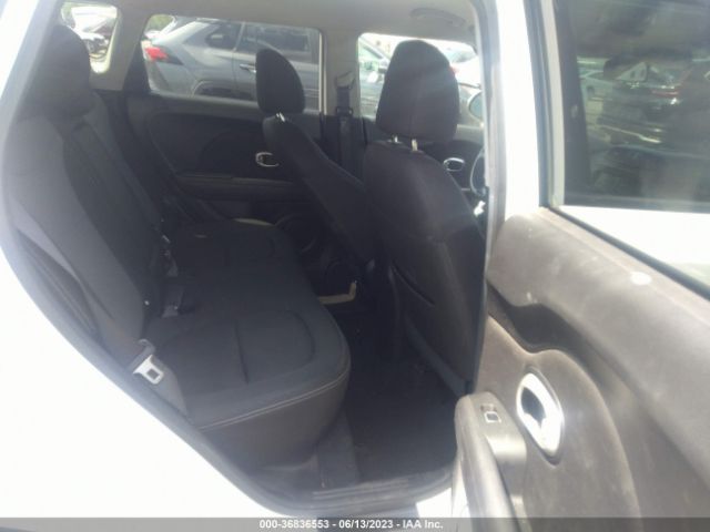 KNDJP3A58H7498575 KIA SOUL +