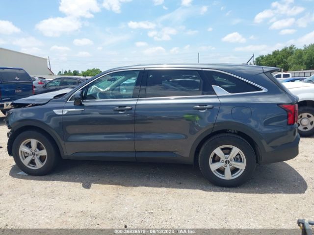 5XYRG4LC5NG120880 KIA SORENTO LX