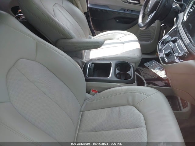 Chrysler Pacifica Hybrid Touring L 2021 2C4RC1L72MR594146 Image 12