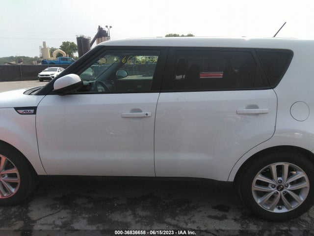 KIA SOUL + 2017 KNDJP3A59H7502617 Image 14