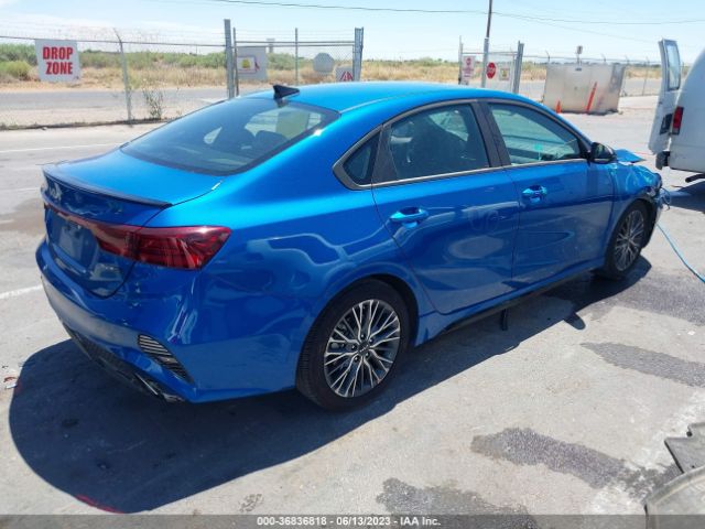 3KPF54AD2PE538690 KIA Forte Gt-line