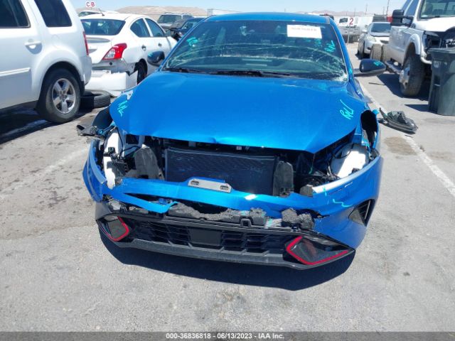 3KPF54AD2PE538690 KIA Forte Gt-line