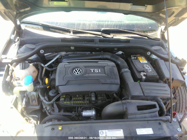 3VW4T7AJ7GM329050 Volkswagen Jetta Sedan 2.0t Gli Sel