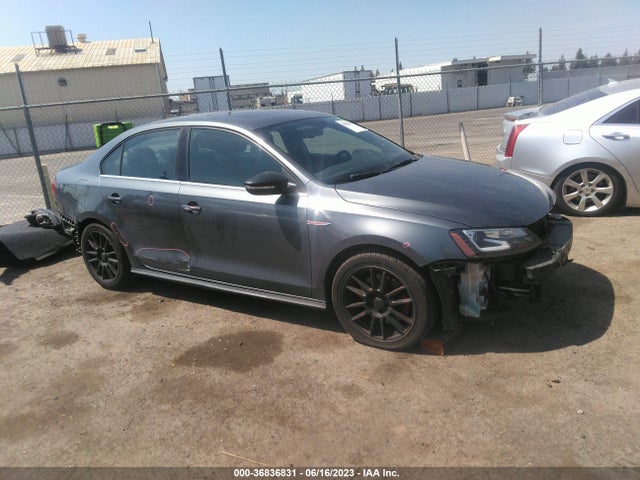 3VW4T7AJ7GM329050 Volkswagen Jetta Sedan 2.0t Gli Sel