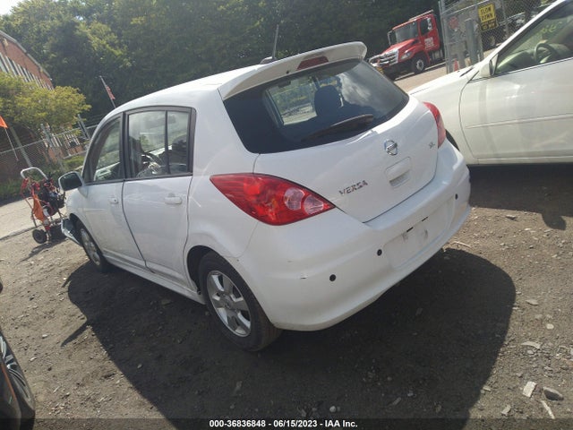 2011 NISSAN VERSA 1.8 SL VIN: 3N1BC1CP0BL492018