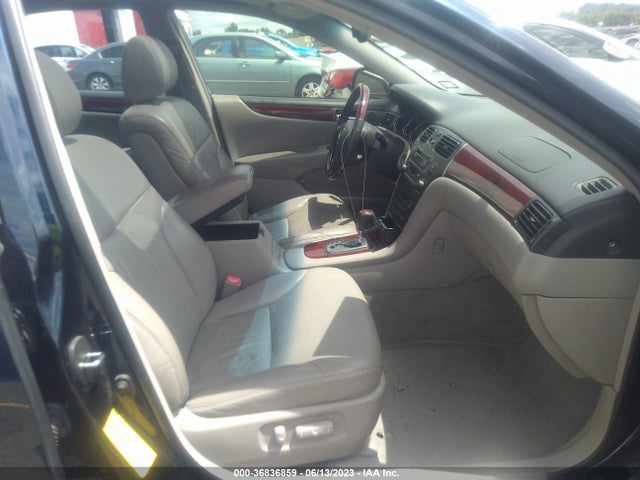 2004 LEXUS ES 330 VIN: JTHBA30GX40017199