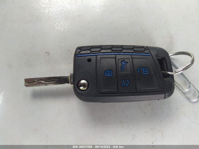 3VV0B7AX5JM112954 Volkswagen TIGUAN S