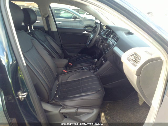 3VV0B7AX5JM112954 Volkswagen TIGUAN S