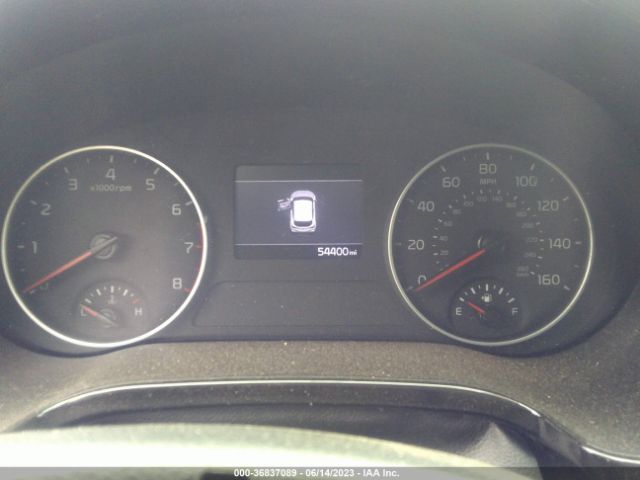 KNDERCAA2M7211606 KIA SELTOS EX
