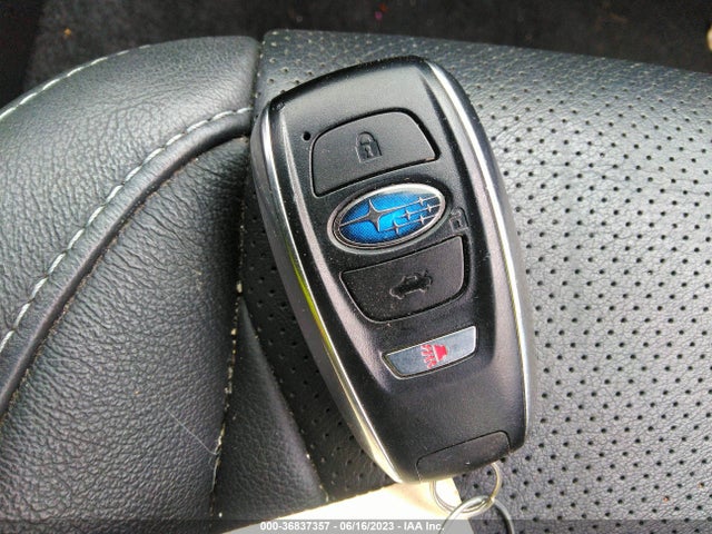 Subaru Impreza Limited 2017 4S3GTAU63H3749492 Image 3
