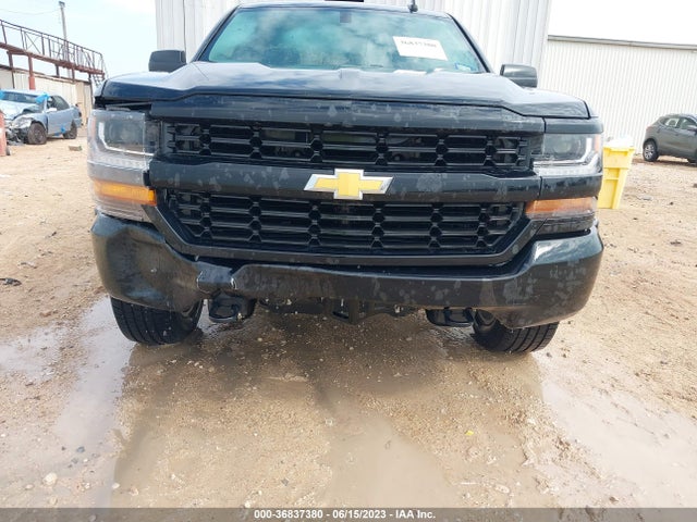 Chevrolet Silverado 1500 Custom 2018 1GCRCPEH9JZ322963 Image 13
