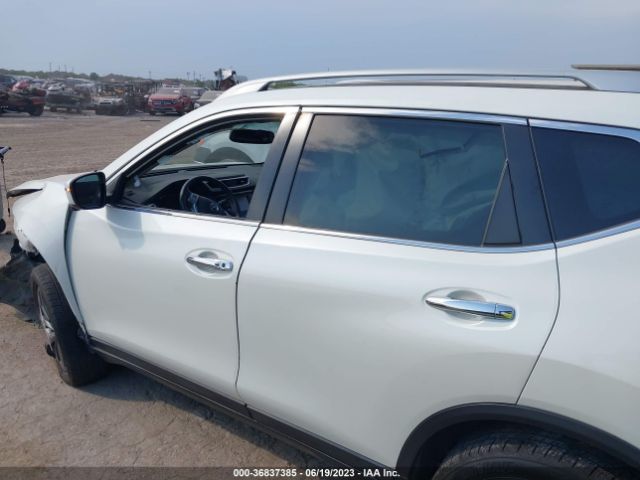 5N1AT2MT7GC762418 Nissan Rogue Sl