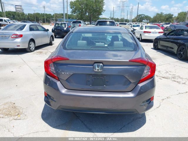 2HGFC2F53JH556334 Honda Civic Sedan Lx