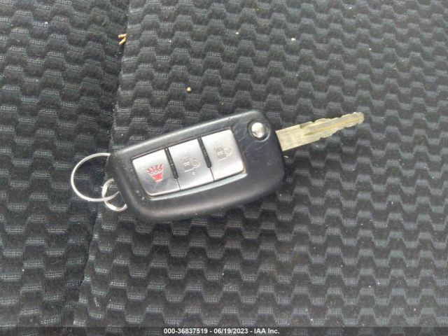 JN1BJ1CR9JW285126 Nissan Rogue Sport S