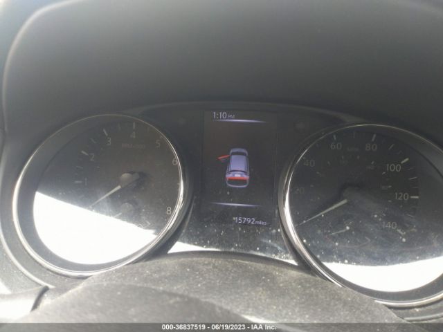 JN1BJ1CR9JW285126 Nissan Rogue Sport S
