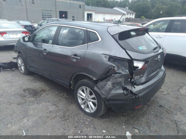 JN1BJ1CR9JW285126 Nissan Rogue Sport S