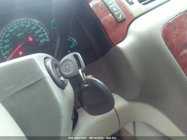 Chevrolet Suburban Ltz 2014 1GNSCKE00ER100016 Image 3