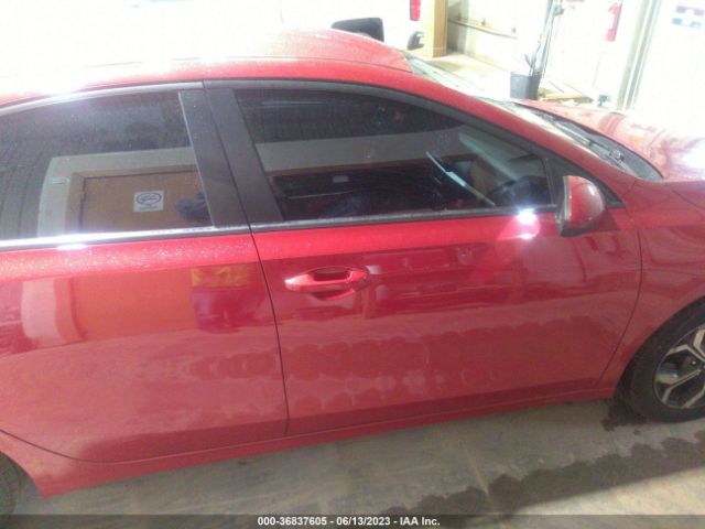 3KPF24AD0LE196806 KIA Forte Lxs