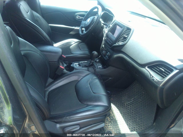 1C4PJMLB1KD417851 Jeep Cherokee Latitude Plus