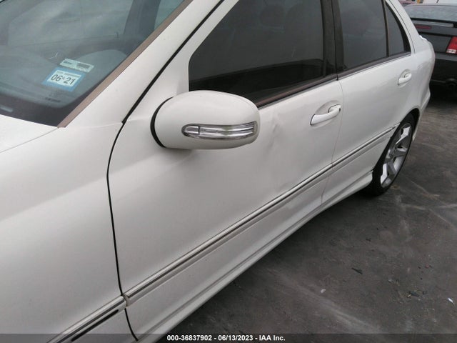 2007 Mercedes-benz C-class 2.5l Sport მანქანა იყიდება აუქციონზე, vin: WDBRF52H87A920869, აუქციონის ნომერი: 36837902