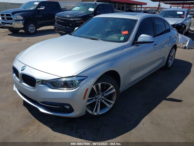 BMW 330I 2018 WBA8B9G57JNU98864 Image 2