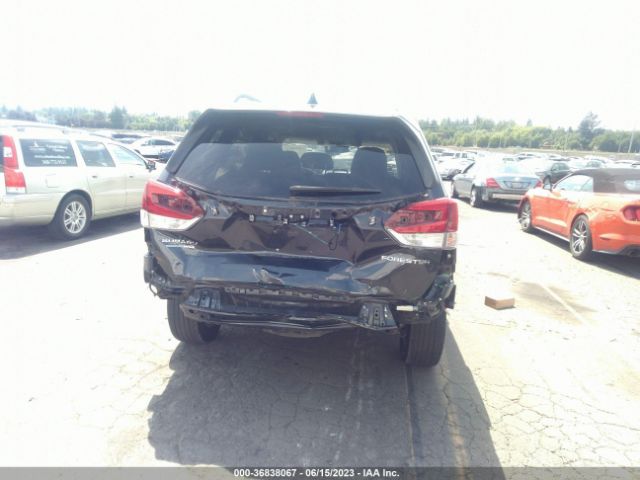 JF2SKAGC5KH588797 Subaru Forester Premium