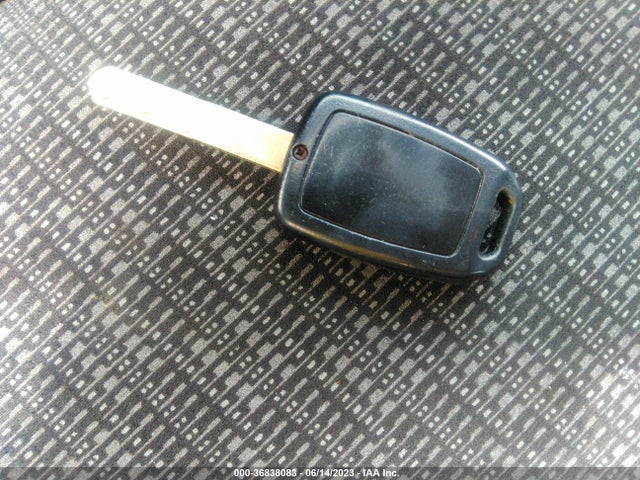 Honda FIT LX 2016 JHMGK5H51GS002648 Image 3