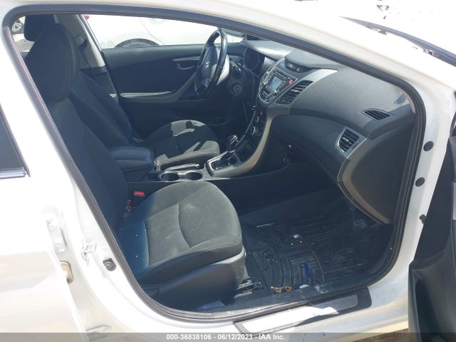 2015 HYUNDAI ELANTRA SE VIN: 5NPDH4AE0FH633119