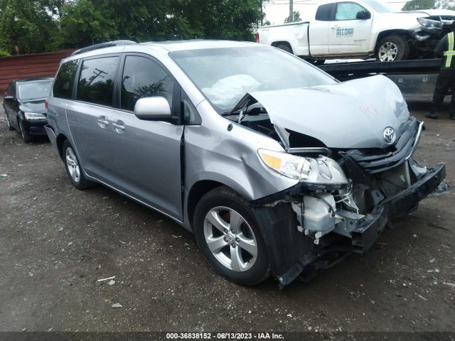 2013 TOYOTA SIENNA LE VIN: 5TDKK3DC7DS347420