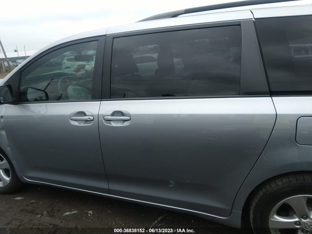 2013 TOYOTA SIENNA LE VIN: 5TDKK3DC7DS347420