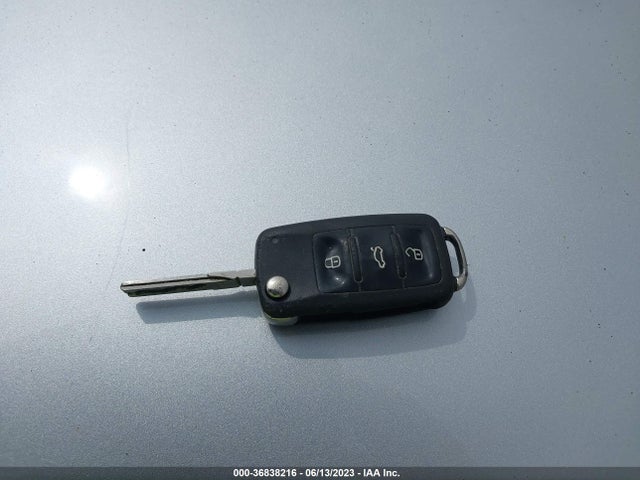 3VW2K7AJ5EM218035 Volkswagen Jetta Sedan S