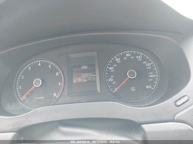 3VW2K7AJ5EM218035 Volkswagen Jetta Sedan S