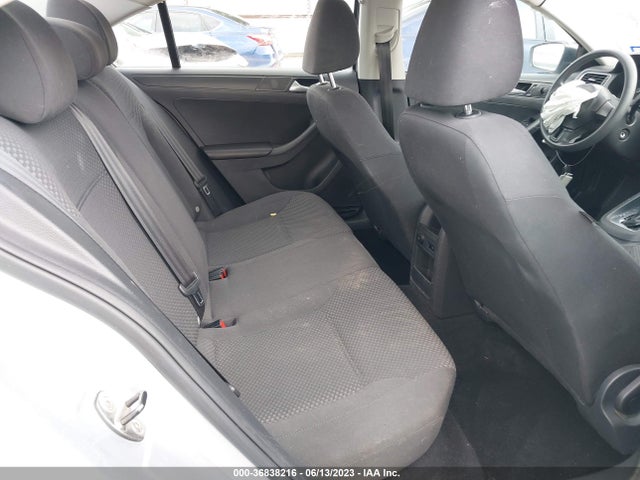 3VW2K7AJ5EM218035 Volkswagen Jetta Sedan S