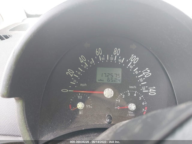 2004 VOLKSWAGEN NEW BEETLE COUPE GLS VIN: 3VWCK31C54M423643